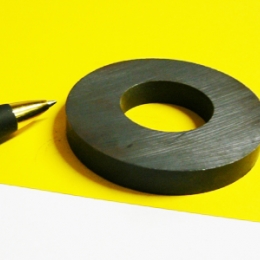 Magnet FP020 - 70x32x10 F30